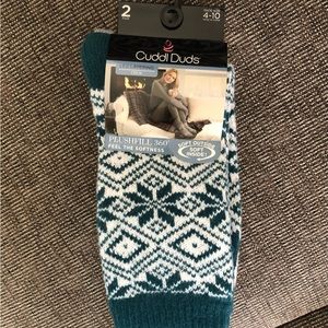 NWT Set of 2 pair of Cuddl Duds Women’s Socks